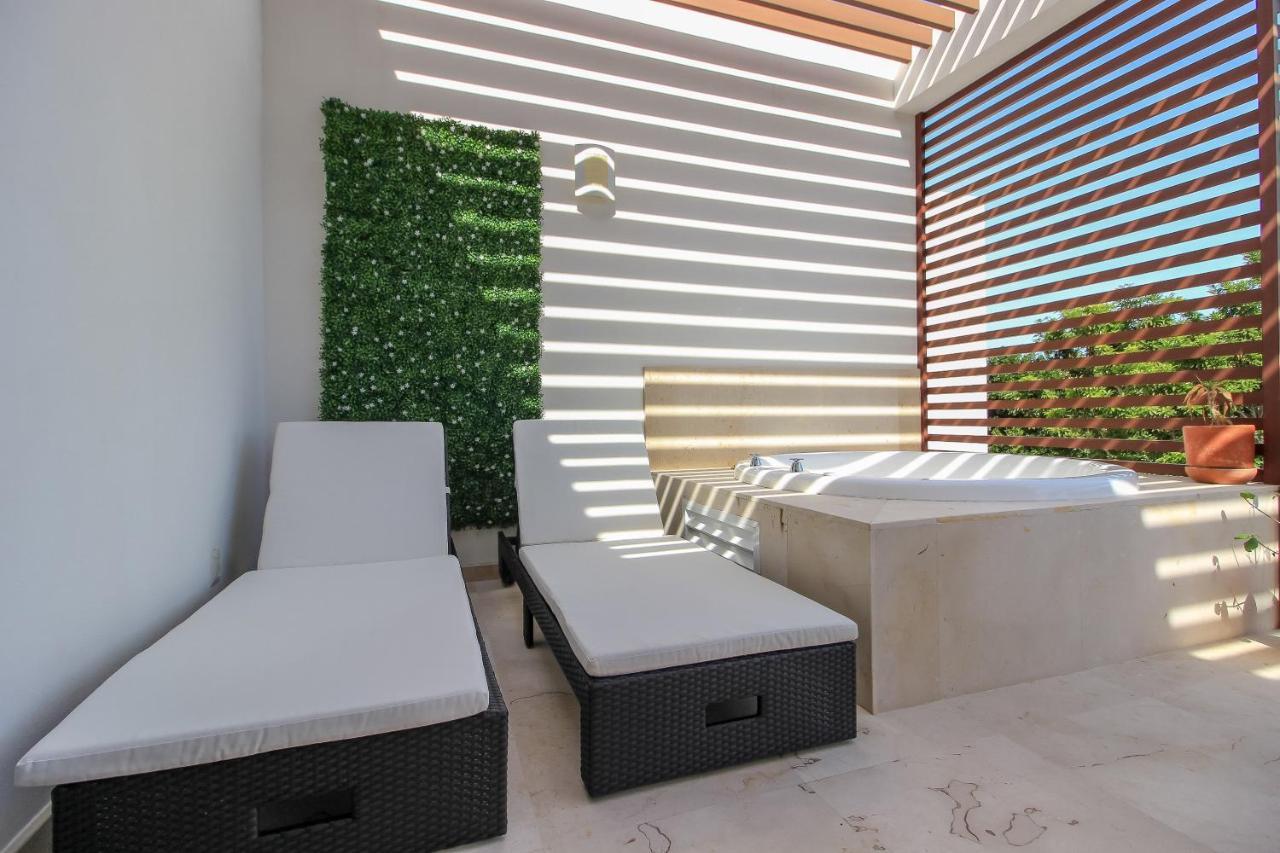 Exceptional 2Story Penthouse With Hot Tub And Rooftop Terrace In Bahia Principe Akumal Exterior photo