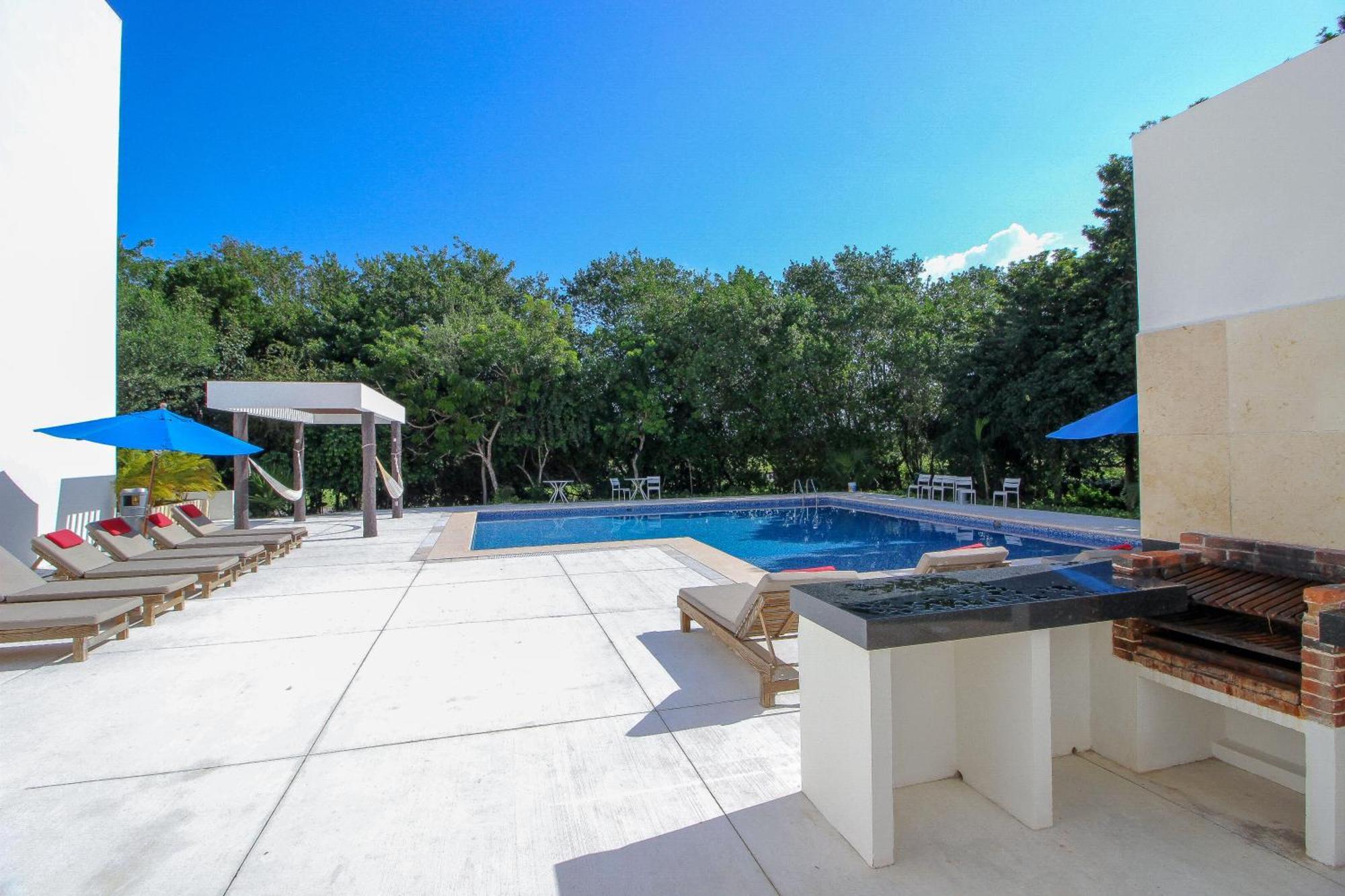 Exceptional 2Story Penthouse With Hot Tub And Rooftop Terrace In Bahia Principe Akumal Exterior photo